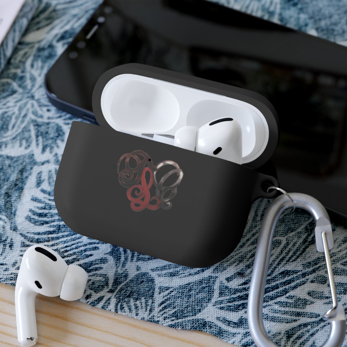 Monogram Heart AirPods Case Cover — Elegant Swirl Initials Design